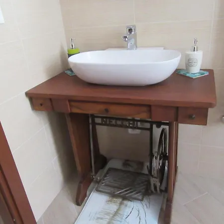 Un Letto Nel Cortile Bereguardo