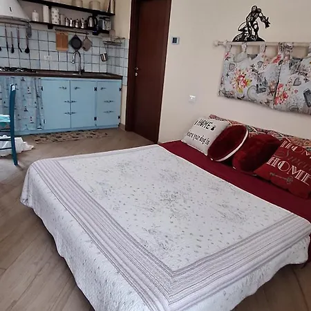 Un Letto Nel Cortile Apartment *