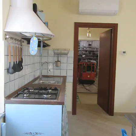 Un Letto Nel Cortile Bereguardo